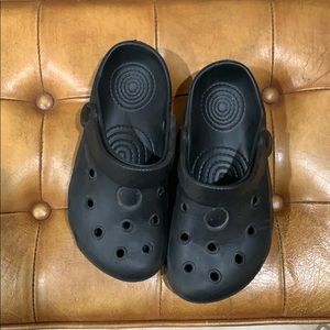 Skechers, croc style shoes